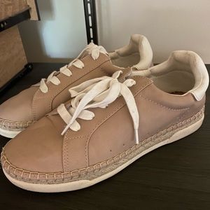 Womens Universal Thread Fashion Sneakers